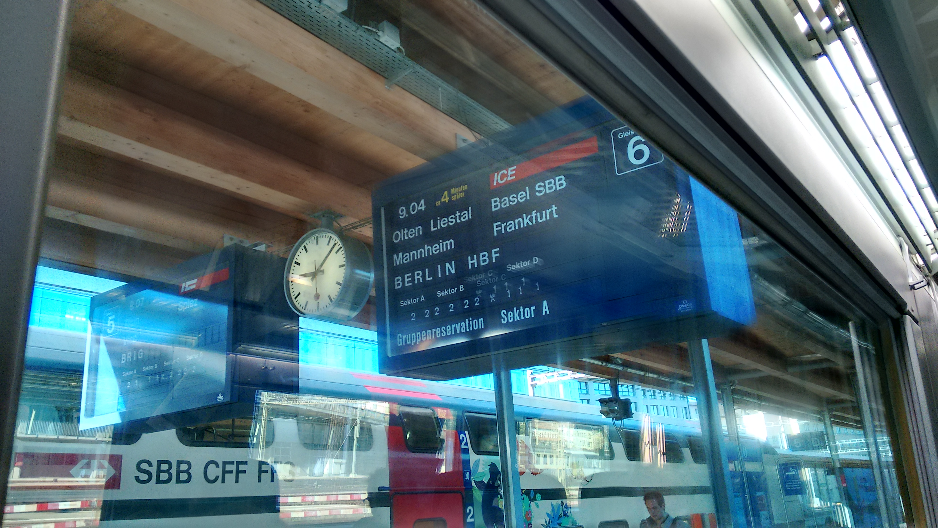Ein Tag im Zug, Bern ab um 9 Uhr