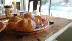 Frischer Zopf aus dem Airbnb Backofen